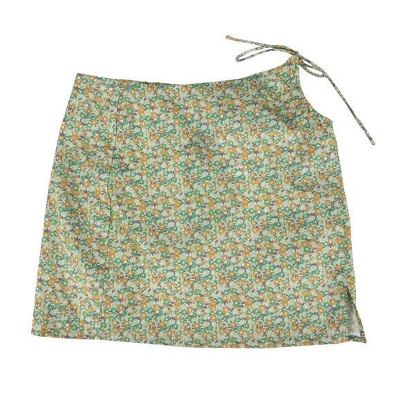 Another Girl Urban outfitters NWT Green Floral Cropped Puff Top & Mini Skirt Set - Picture 12 of 16